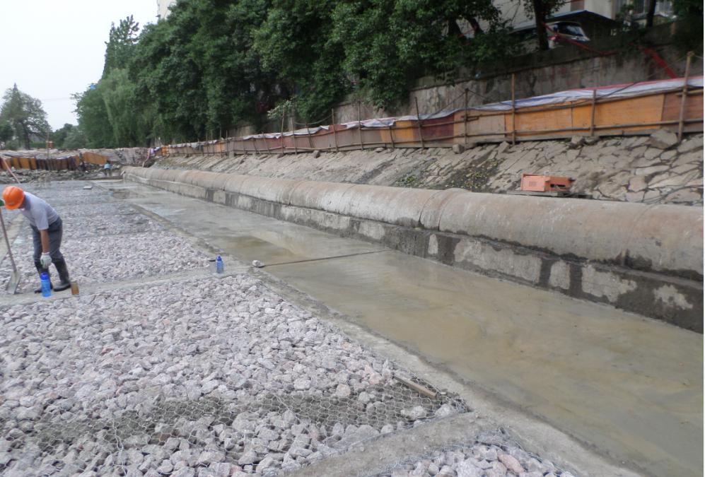 南十里長溝環境綜合整治工程有序推進